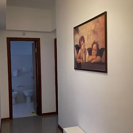 In Near The アパート *